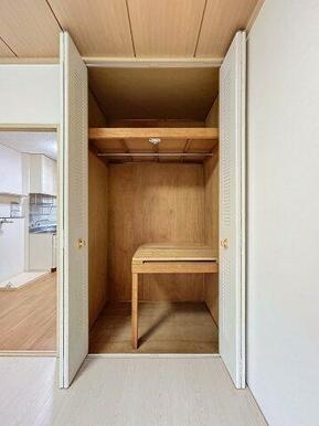※同建物ほかのお部屋の写真です。
