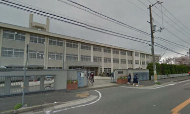 飾磨西中学校