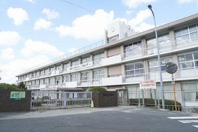 大野城市立大利小学校