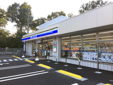 ローソン小平たかの台店