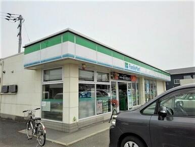 ファミリーマート三野町店