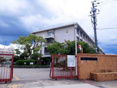 大阪府立西寝屋川高校