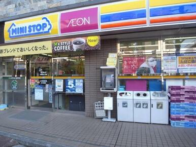 ミニストップ　中野本町４丁目店