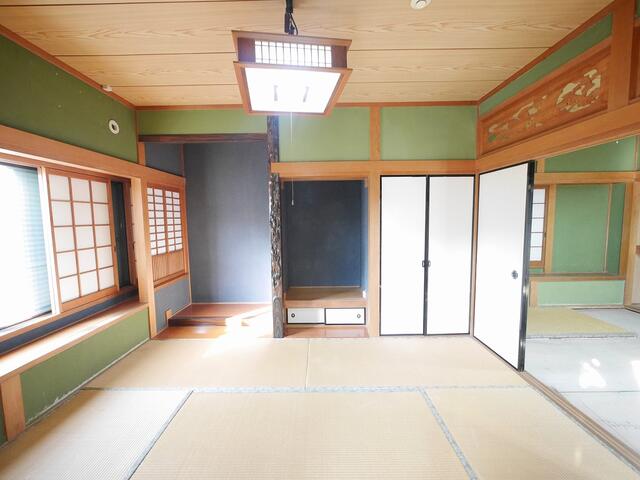 物件画像 田川市 大字伊田 (上伊田駅) 2階建 4LDK