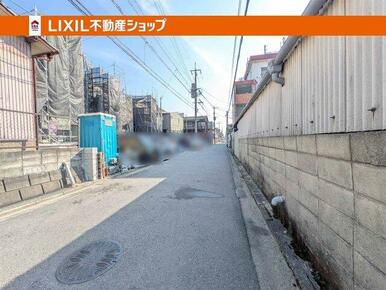 前面道路です。接道状況　西側　5.2ｍ　撮影1/16