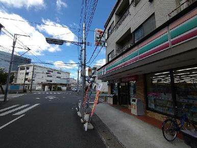 セブンイレブン川崎神地