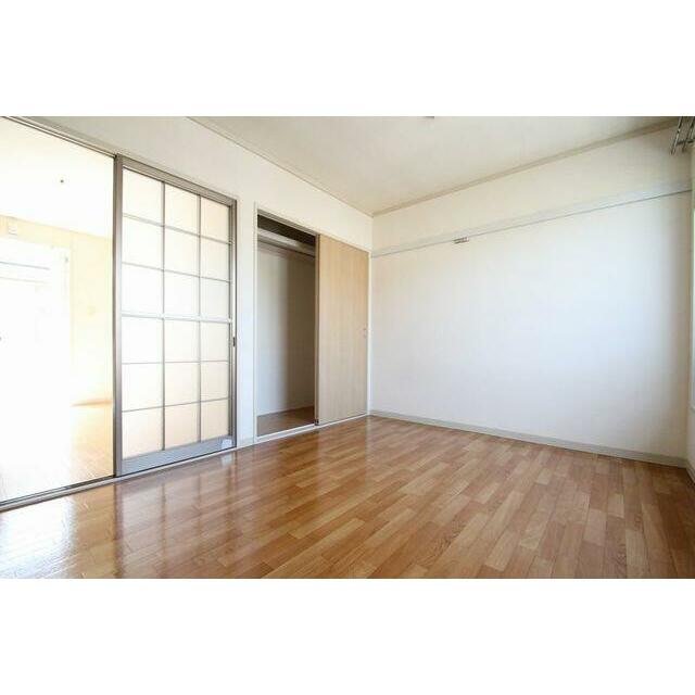 ハンガーフック付き化粧幕板がございます