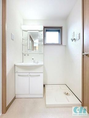 ★シャンプードレッサー＆洗濯機置き場★