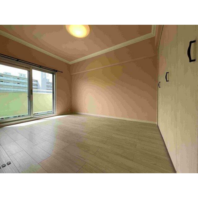 防音・保温二重床構造 【健康対策・耐火塗り壁】米国製塗り壁施工