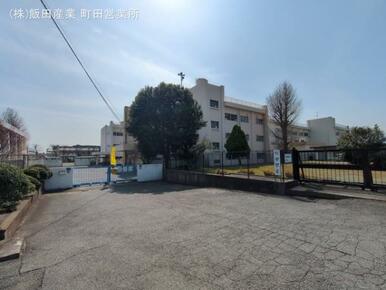 座間市立ひばりが丘小学校