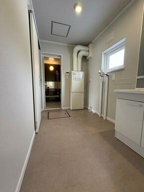 広々したUT♪玄関からダイレクトに入れます♪