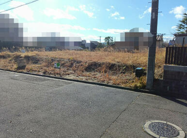 建築条件付宅地ではありません。