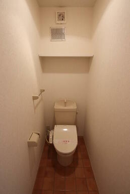 トイレは快適な洗浄便座です♪