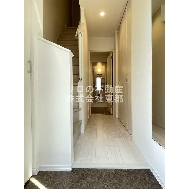 玄関から見たお部屋です☆