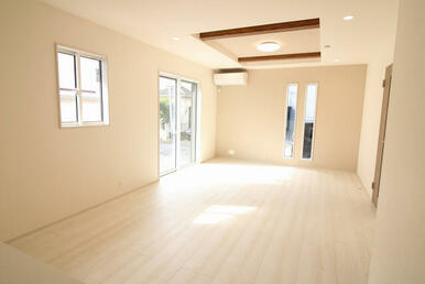 1号棟 リビングダイニング（2025年11月撮影）