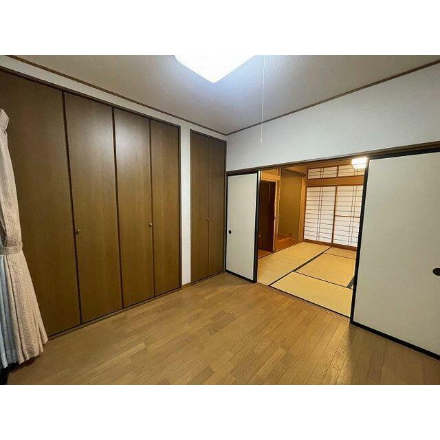 １階洋室（別の角度）