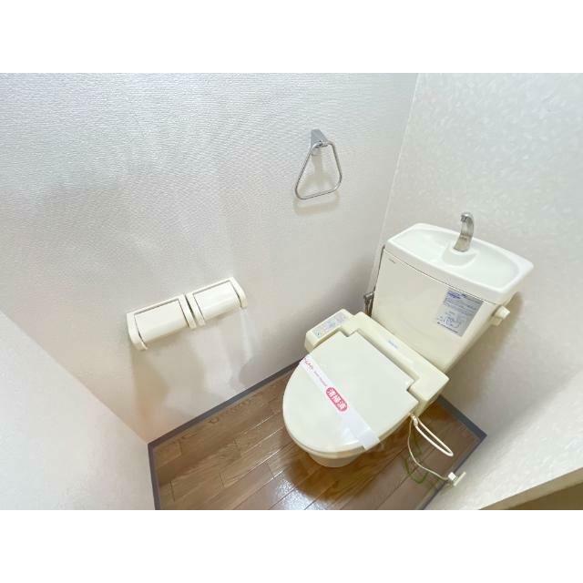 シャワー付トイレ