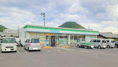 ファミリーマート高松西ハゼ町店