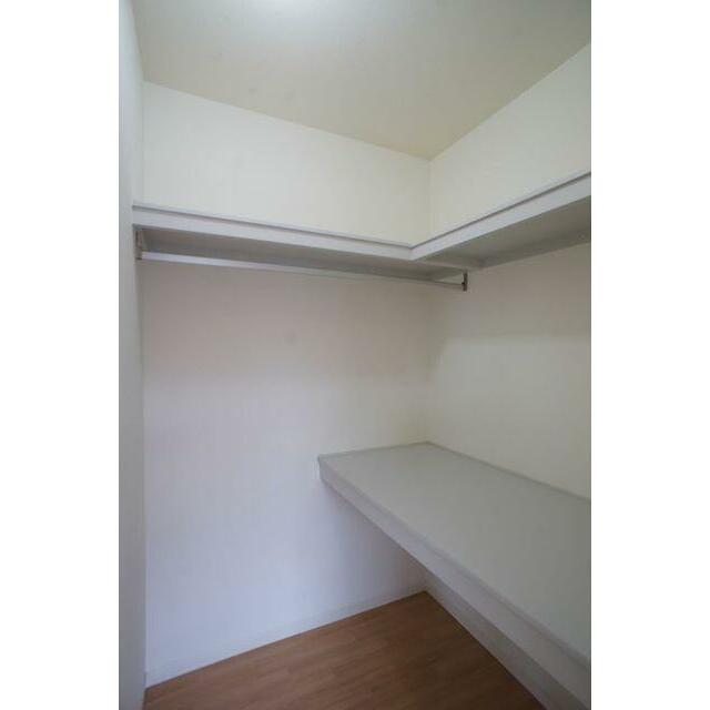 【ＷＩＣ】洋服はもちろん寝具や季節家電、スーツケースｅｔｃ家中の物をまとめて収納しちゃって下さい！