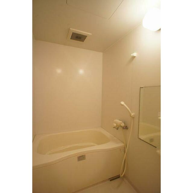 【浴室】沸し直しができる追焚給湯機能が付いた浴室は、一日の疲れを癒やしてくれます♪