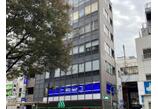情報提供会社