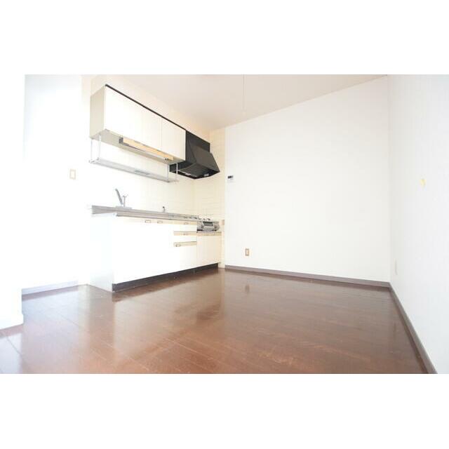 ※クリーニング前です※ガスコンロは設備ではございません。撤去もしくは残置物で引き渡し予定です。