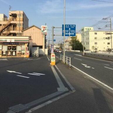 セブンイレブン　横浜長津田６丁目店