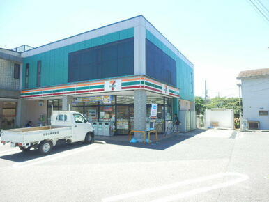 セブンイレブン横浜こどもの国店