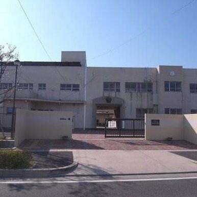 名古屋市立志段味中学校