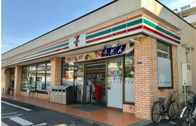 セブンイレブン 横浜高田東3丁目店