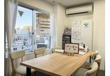 情報提供会社