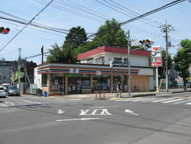 セブンイレブン川越六軒町店