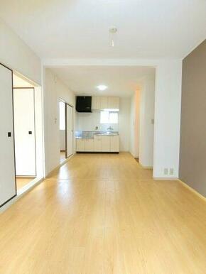 こちらの居間で趣味の時間をお楽しみください