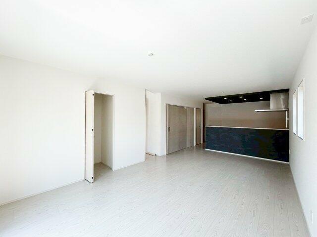 物件画像 北九州市八幡西区 若葉１丁目 (今池駅) 2階建 4LDK