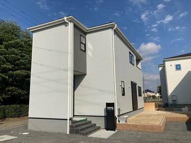 未来を鮮やかに彩る住まい（1号棟）