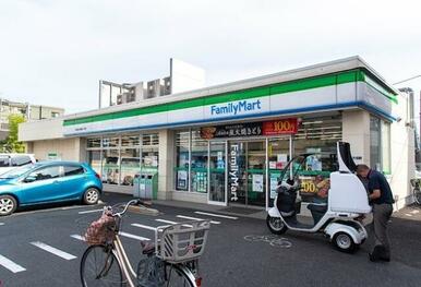 ファミリーマート　三度屋大森東四丁目店
