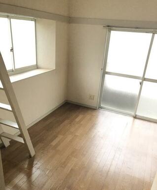 ※写真は別号室のものです。