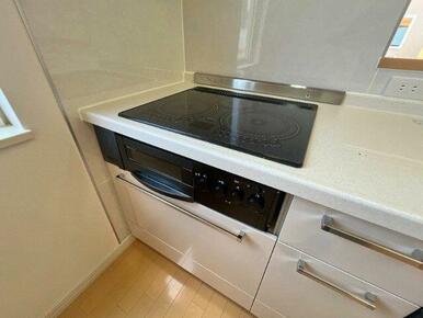 使いやすいキッチンで毎日の料理が楽しくなります。