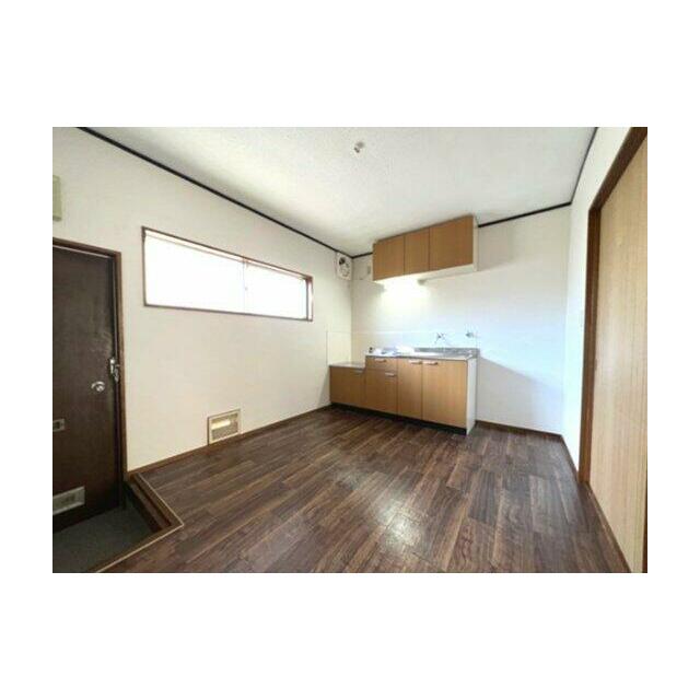 ６帖のダイニングキッチン