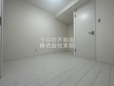 明るい色合いのフローリング(♪)優しい雰囲気の室内です☆