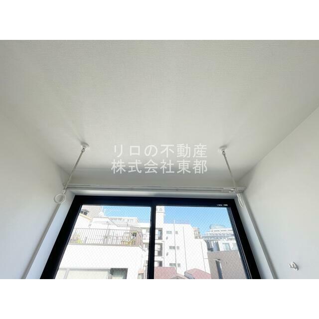 室内物干し用金具付！雨の日や梅雨の時期に役立ちます！