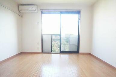 東向きの洋室です★★