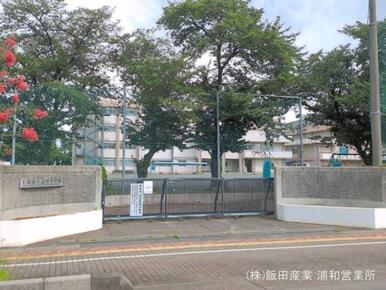 上尾市立芝川小学校