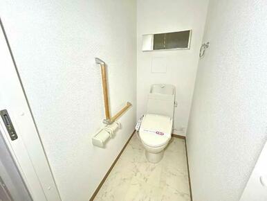 シャワー付トイレ