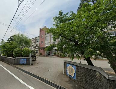 富山市立柳町小学校