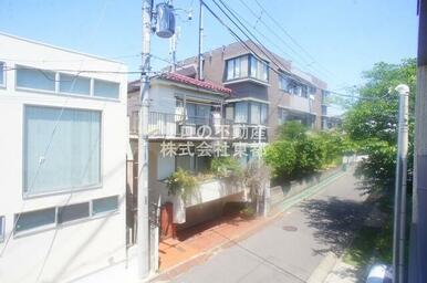 お部屋からの景色です！圧迫感がないので暮らしやすい♪