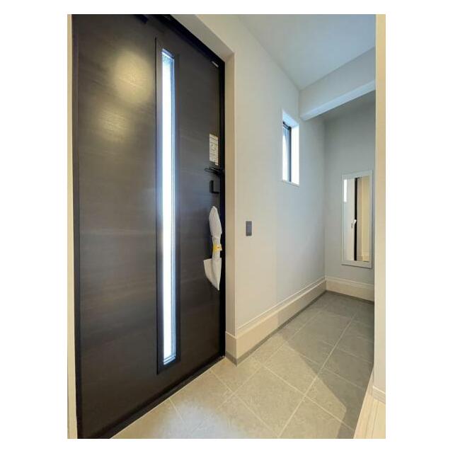 家族の靴がしまえるシューズボックス付き！SICにはベビーカーや子供の遊び道具なども収納できますよ＾＾