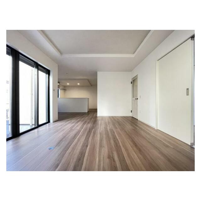 リビングは家族みんなが集まり何気ない出来事も気軽に話せる明るい空間＾＾