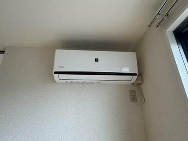 【エアコン】エアコンを設置しているため初期費用を軽減できます