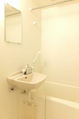 浴室換気乾燥機能付き